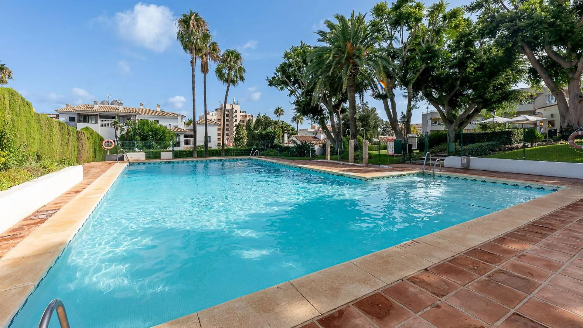 Apartment Carihuela Torremolinos With Pool And Free Parking 5 M Beach